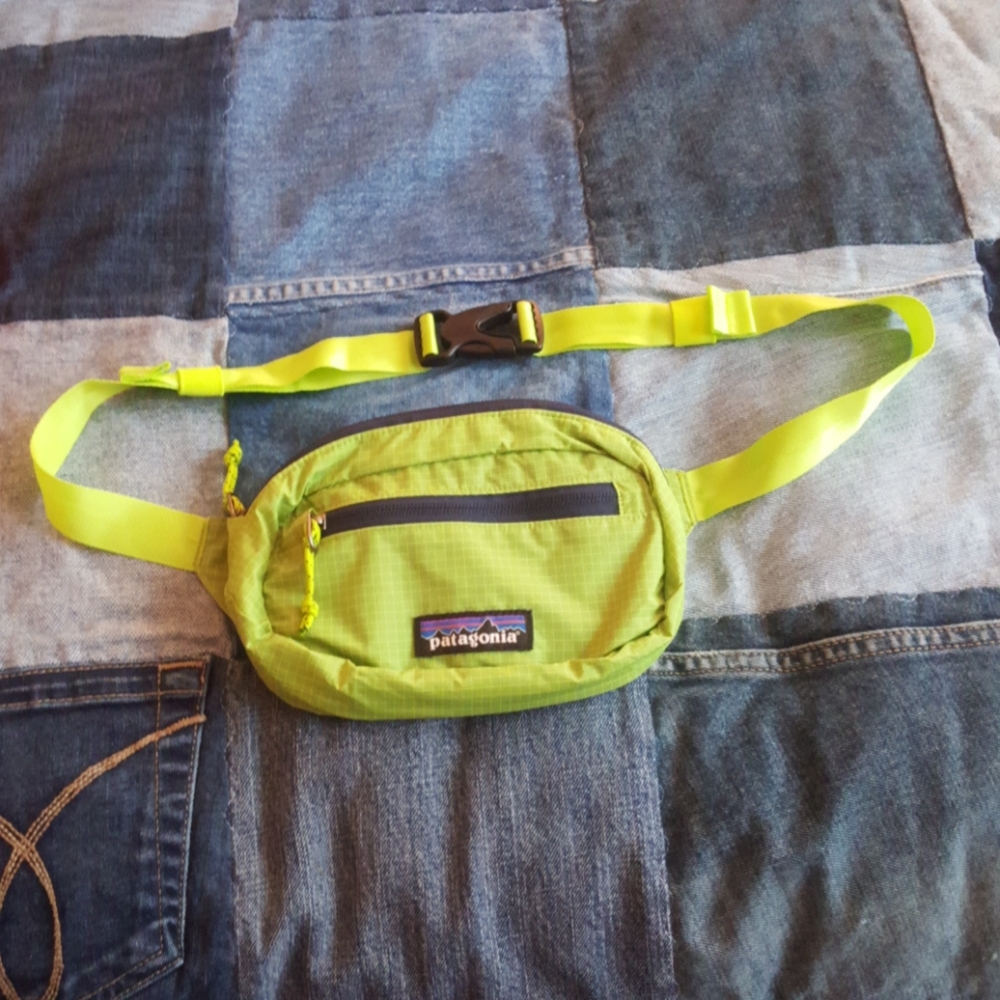 Patagonia Fanny Pack lime green